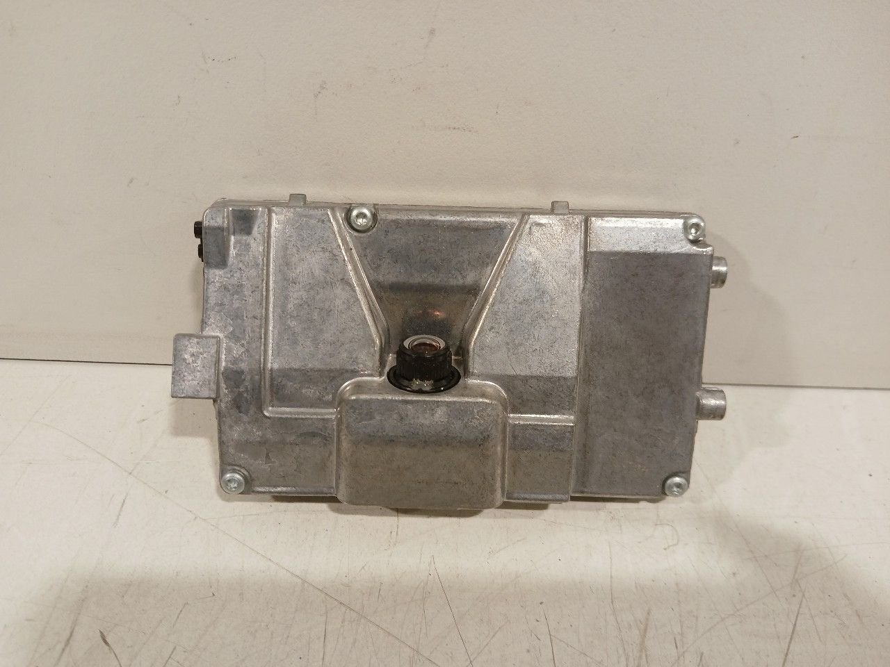 Camera voor Volkswagen Passat, Onderdelen@venauto.nl, Van der Ven Autorecycling B.V., Gebruikt, Ettenseweg 76, 4706 PB Roosendaal, The Netherlands