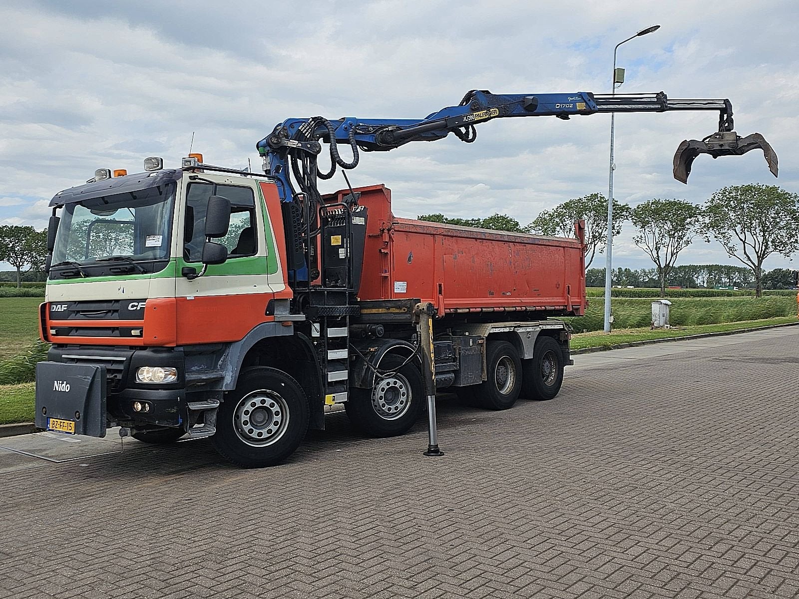 DAF CF 85.410 palfinger epsilon 17, Euro 5, Overige kleuren, Bedrijf, 2 stoelen
