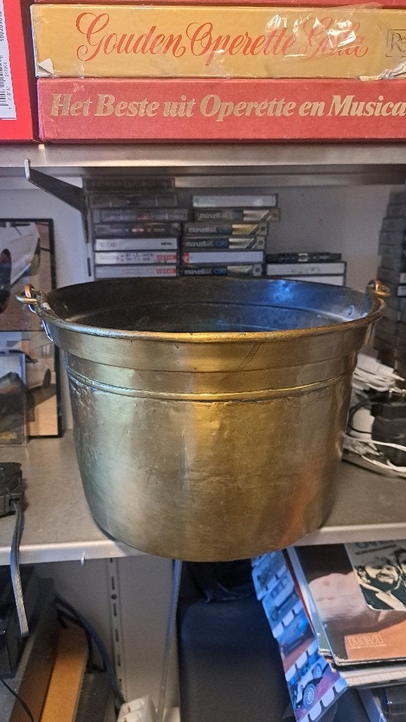 Grote koperen ketel (Z271-10), Ophalen of Verzenden, Koper