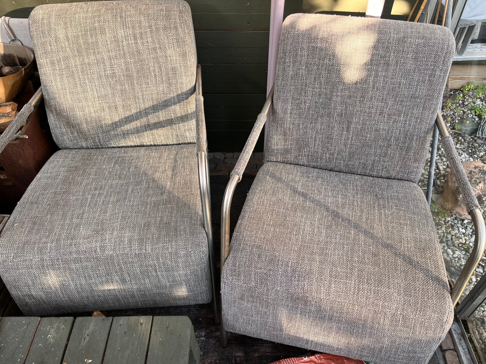 Set van 2 comfortabele tuinstoelen met stoffen bekleding, Tuin en Terras, Tuinsets en Loungesets, Ophalen, Zo goed als nieuw, Overige materialen
