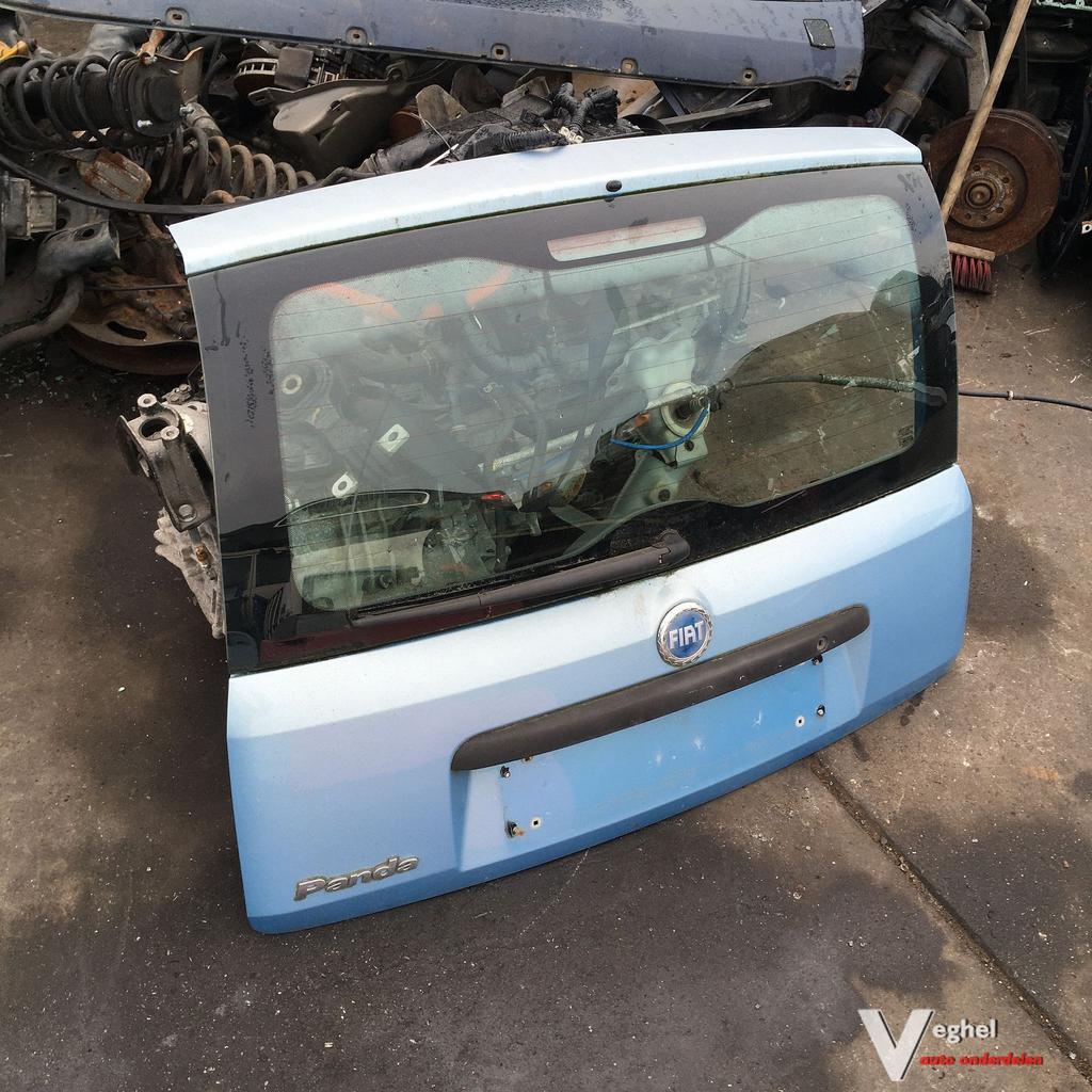 Fiat Panda 5drs 1.1 B 2004 2500163   Kleurcode 737A    Achte, Ophalen, Gebruikt, -, Achter