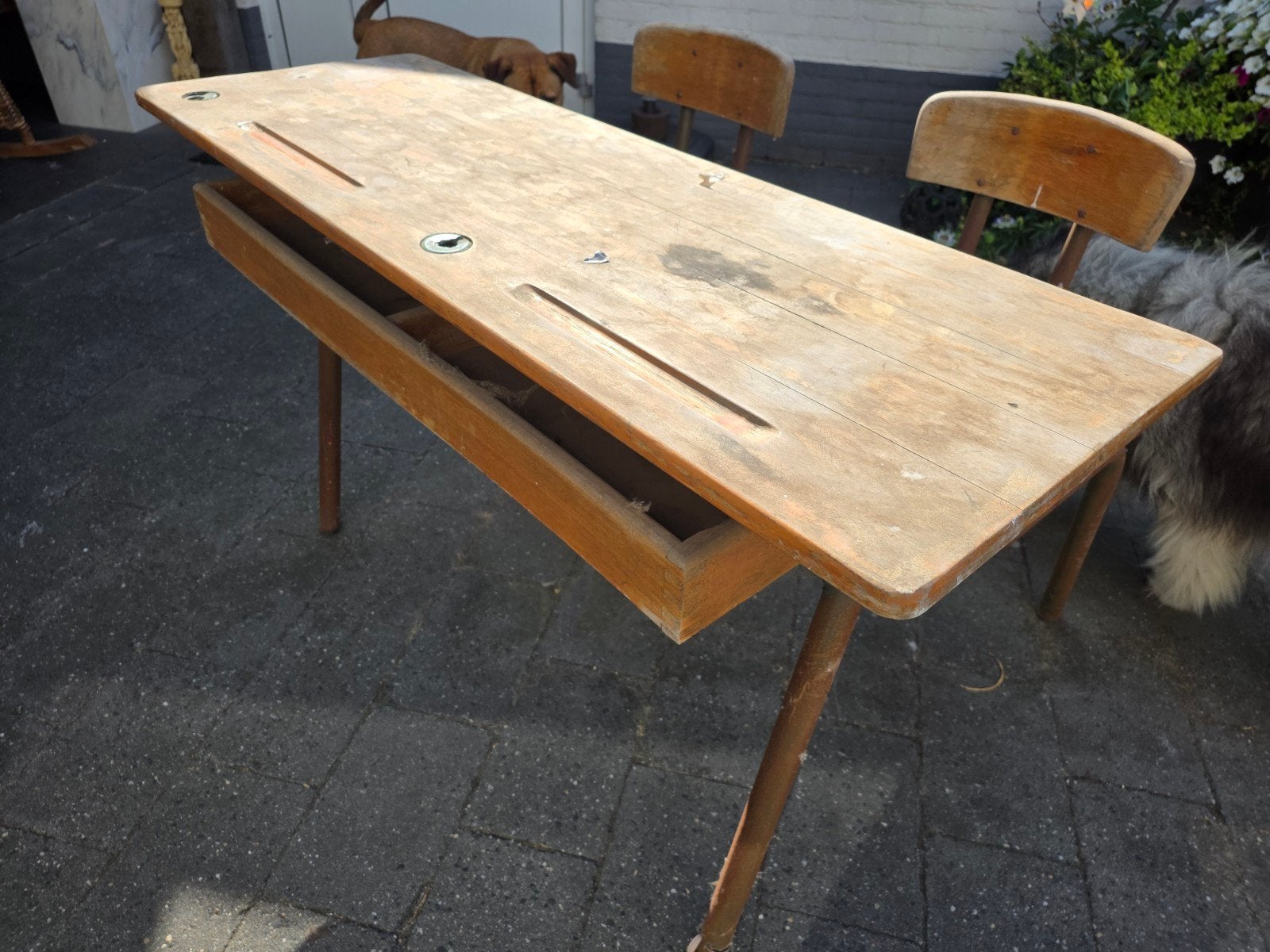 lessenaar schoolbankje met stoelen - opknapper of industriee, Kinderen en Baby's, Kinderkamer | Tafels en Stoelen, Ophalen, Gebruikt