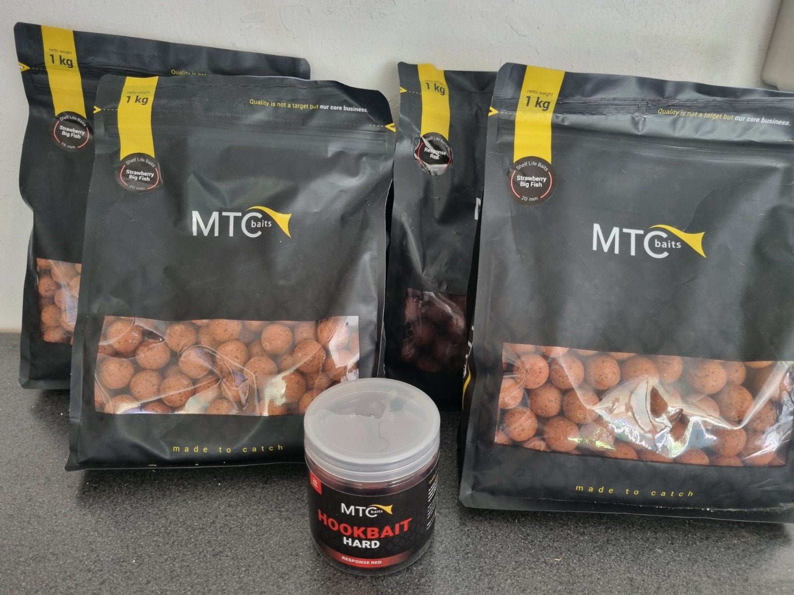 MTC Baits Boilies & Hookbait - Strawb. Big Fish & Response, Watersport en Boten, Ophalen of Verzenden, Nieuw