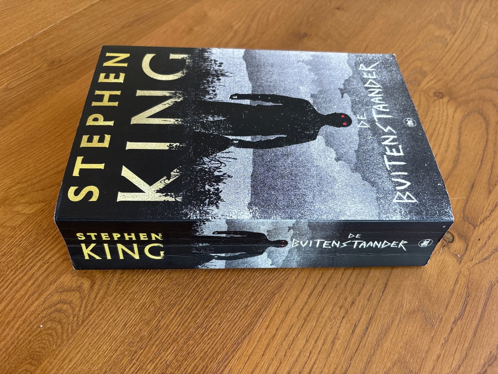 Stephen King - De Buitenstaander, Boeken, Ophalen of Verzenden, Zo goed als nieuw, Nederland