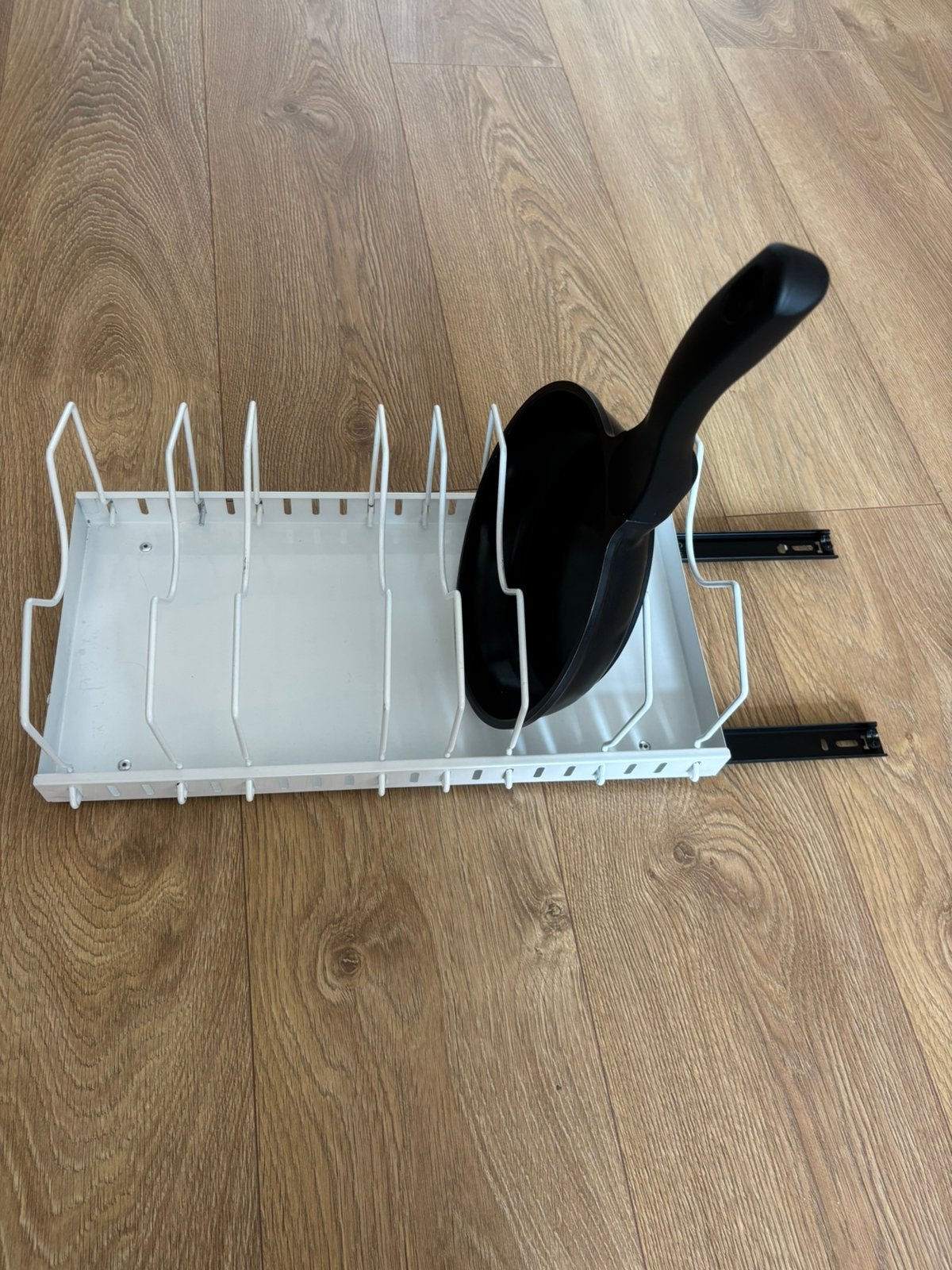 Wit uitschuifbaar pannenrek, Ophalen of Verzenden, Zo goed als nieuw, Rvs, Pannenset