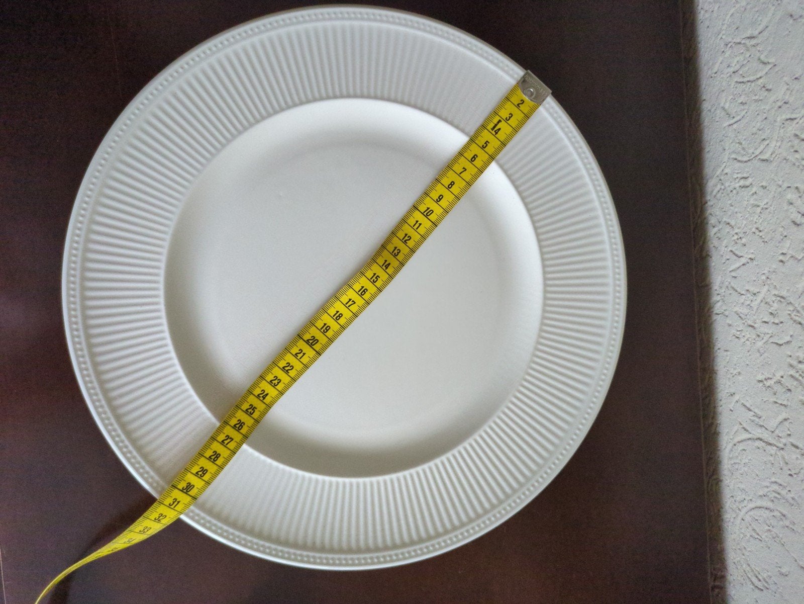 2 Mooie Wedgwood Windsor borden 31 cm, Nieuw, Ophalen of Verzenden, Bord(en), Overige stijlen