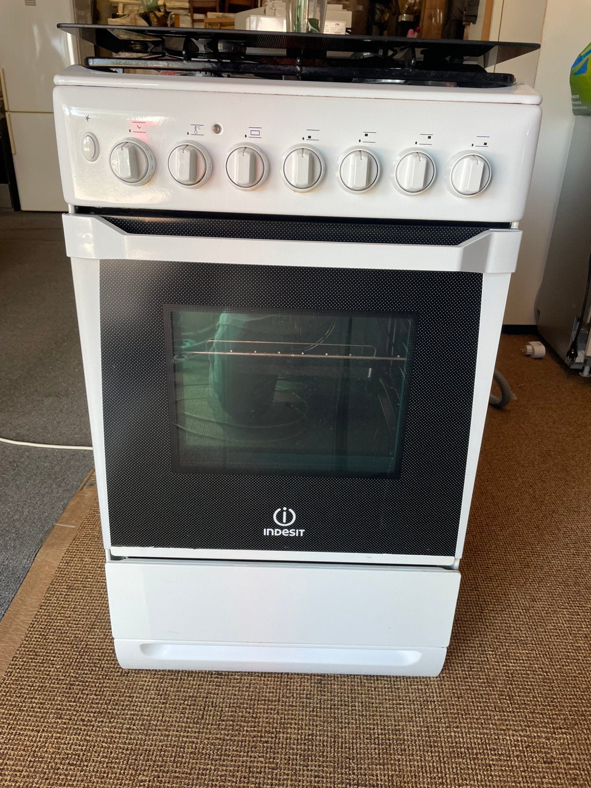 Goed werkend INDESIT Oven gasfornuis, Minder dan 85 cm, Warmhoudplaat, 60 cm of meer, ?