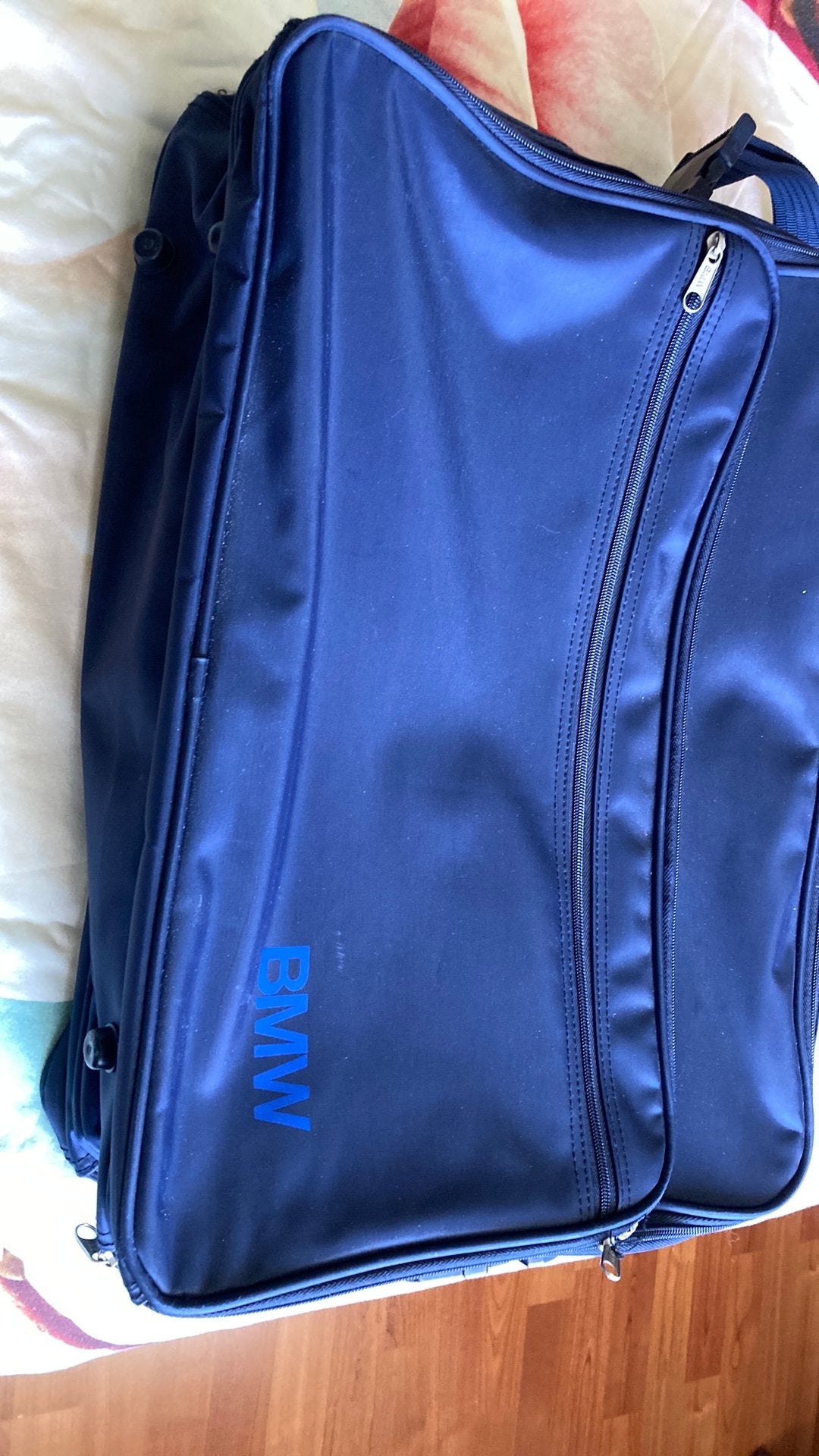 Bmw tas €12.50, Ophalen of Verzenden, Zo goed als nieuw, 30 cm of meer, Minder dan 35 cm