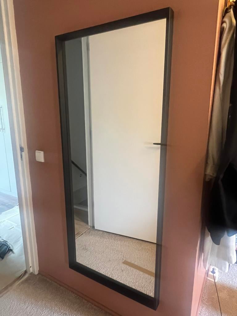 IKEA spiegel Nissedal 65x150cm zwart bruin, Huis en Inrichting, Woonaccessoires | Spiegels, Ophalen, Zo goed als nieuw, Rechthoekig