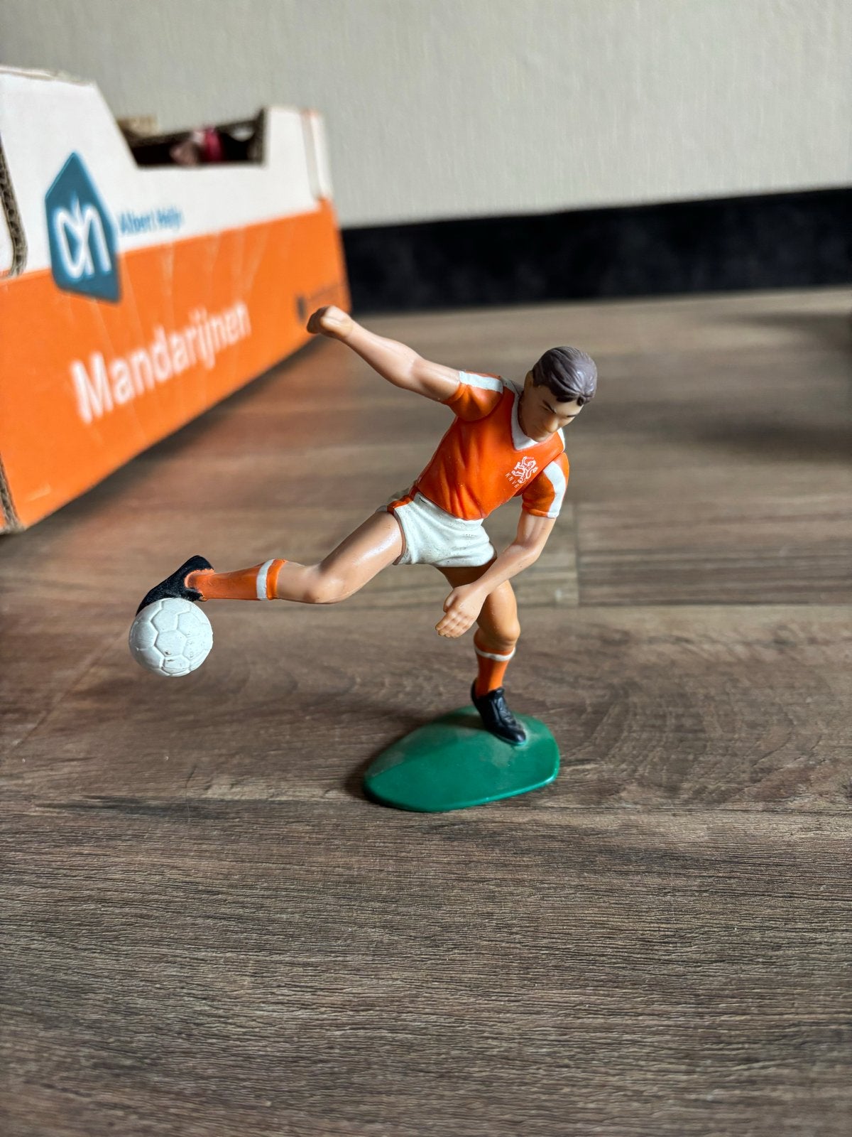 Voetbalbeeldje Marco van Basten (Albert Heijn), Ophalen of Verzenden, Zo goed als nieuw