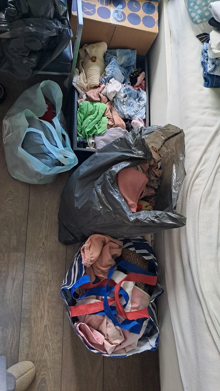 Zeer groot & erg leuk kledingpakket meisjes., Kinderen en Baby's, Babykleding | Baby-kledingpakketten, Ophalen of Verzenden, Zo goed als nieuw