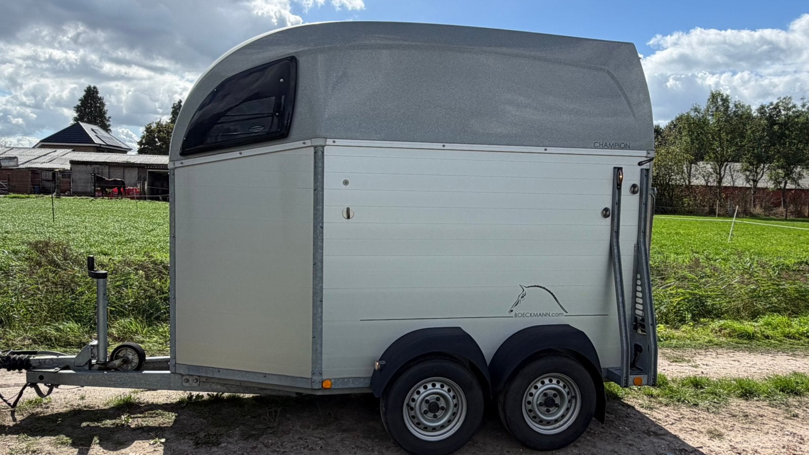 Böckmann 1,5 paards Champion Uno C, Dieren en Toebehoren, Paarden en Pony's | Trailers en Aanhangwagens, Ophalen, Zo goed als nieuw