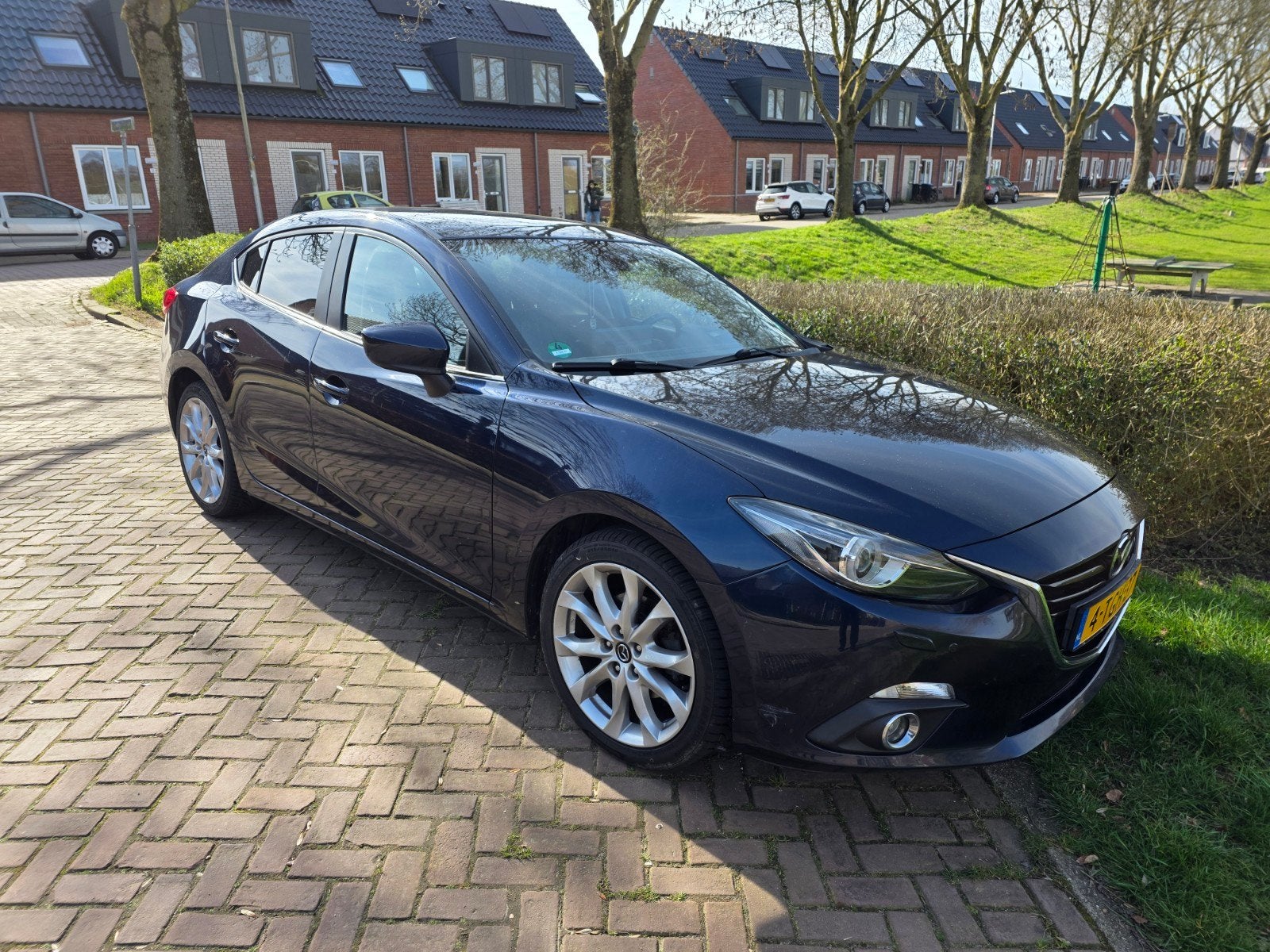 Mazda 3 Skyactiv-d 150 pk 2014 Blauw, Auto's, Voorwielaandrijving, 4 cilinders, Origineel Nederlands, Particulier
