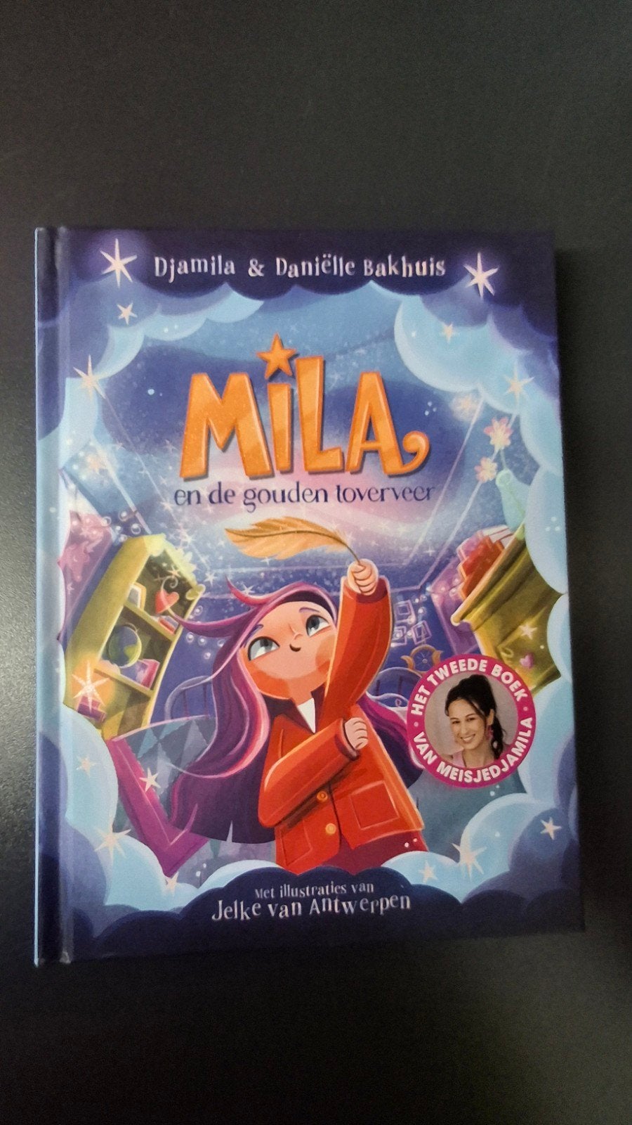 Mila boeken € 10 per boek, Ophalen of Verzenden, Zo goed als nieuw, Djamila & Daniëlle Bakhuis, Fictie