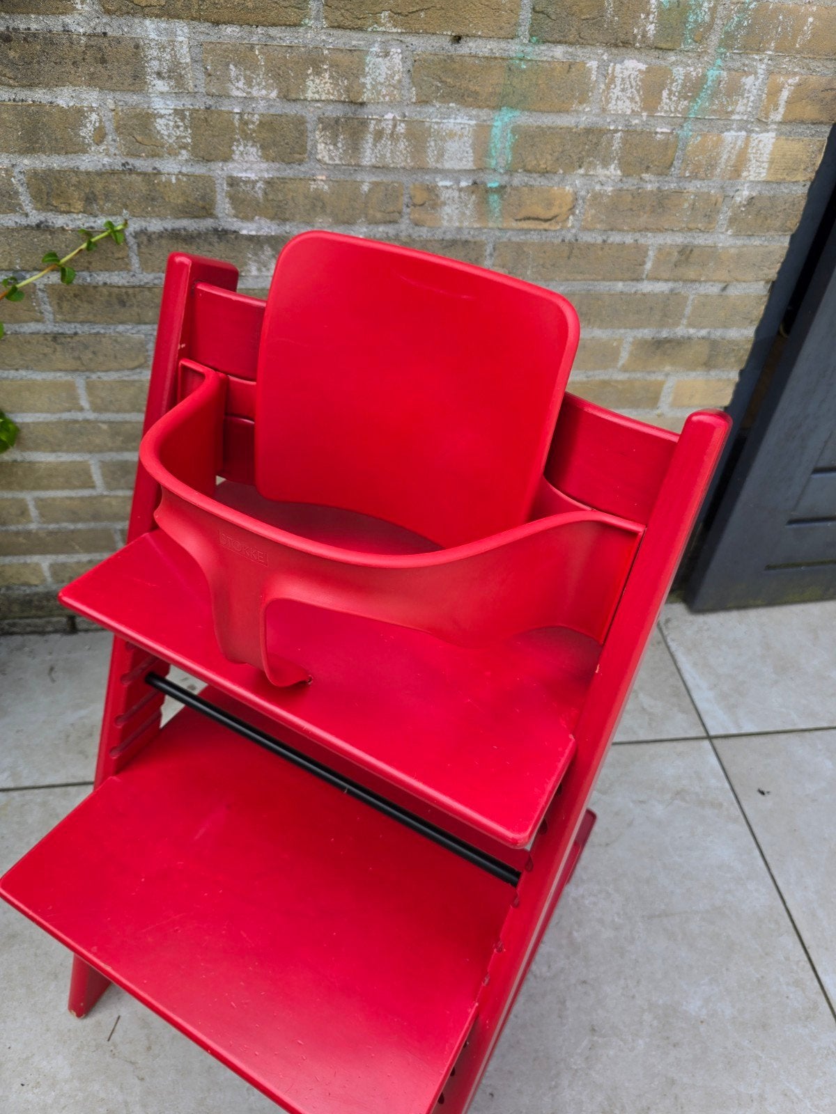 Stokke Tripp Trapp Kinderstoel Rood met Accessoires, Ophalen, Gebruikt, Meegroeistoel
