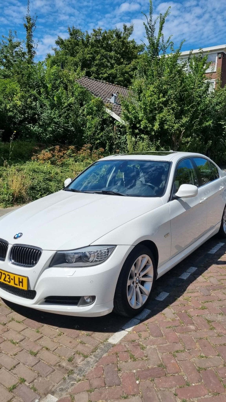 BMW 3-Serie 3.0 I 325 AUT 2011 Wit, Auto's, BMW, Automaat, 745 kg, Achterwielaandrijving, 1435 kg