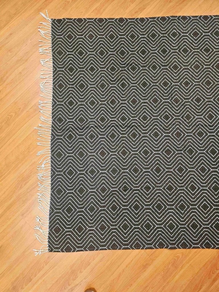 Woonkleed grijs 165/150 cm, Djt@dejuistetoon.eu, Ophalen of Verzenden, Zo goed als nieuw, Mon Plaisir 19, Etten-Leur, Netherlands