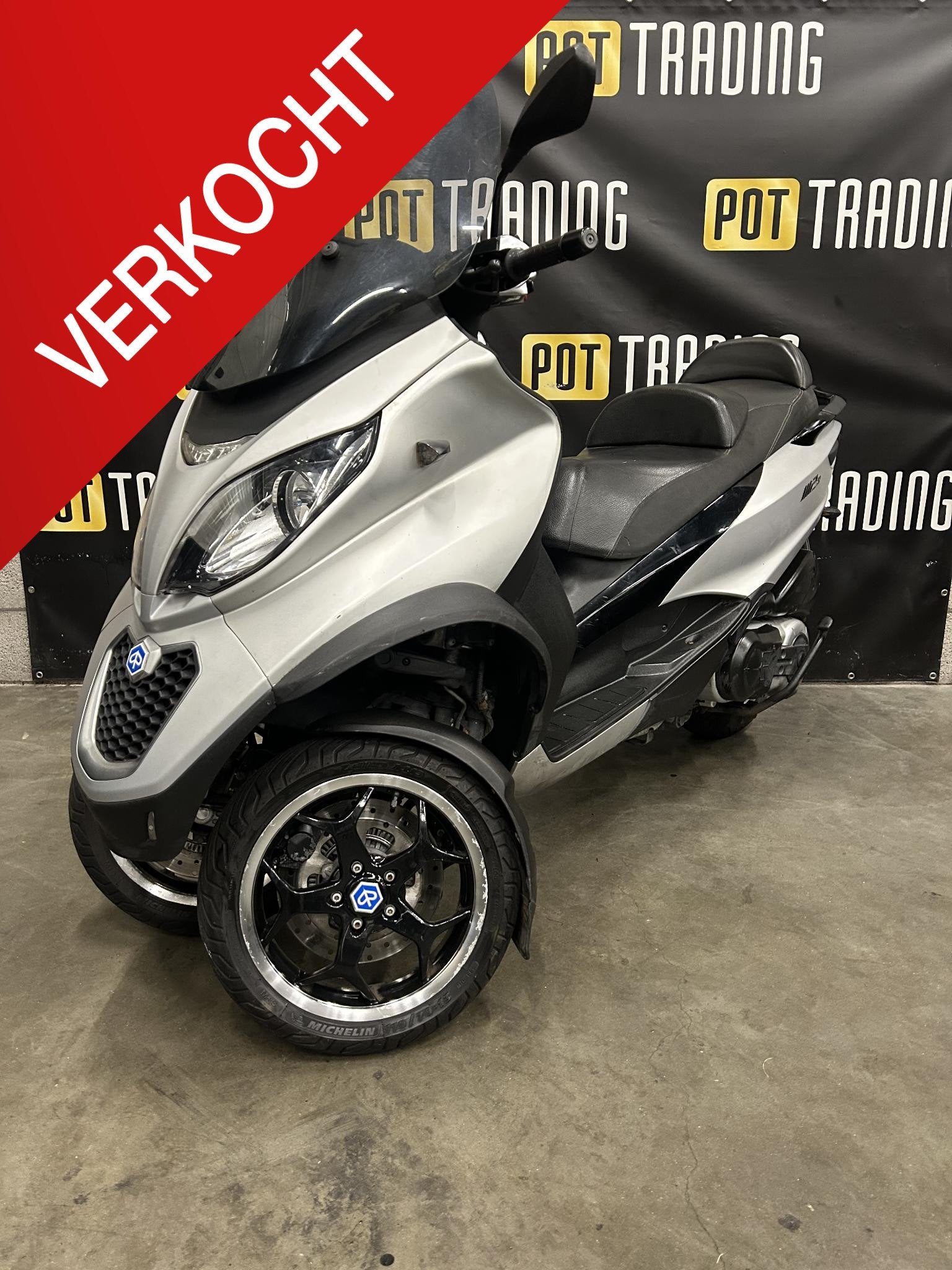 Piaggio MP3 500 ABS ASR 2015 3 mnd garantie Autorijbewijs, Scooter, 493 cc, Piaggio Vespa B.V., Minervum 7272
4817 ZM  Breda, NL