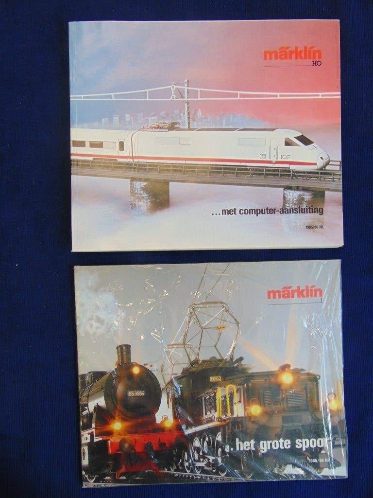 9x catalogus Märklin jaren '80; in goede staat; samen 17,50, Gelijkstroom of Wisselstroom, Zo goed als nieuw, Märklin, Boek, Tijdschrift of Catalogus