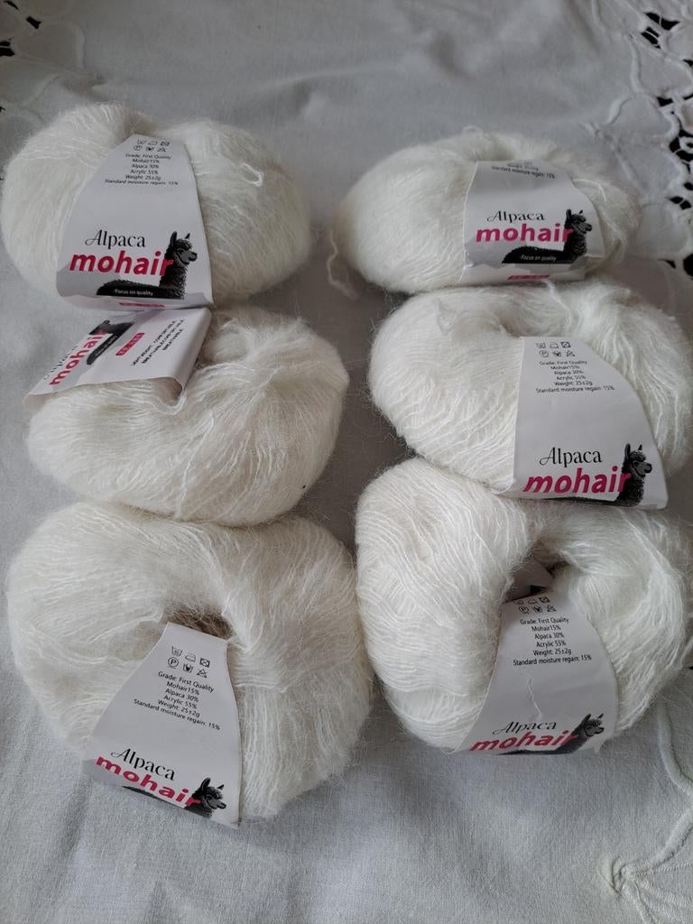 6 bollen wit Alpaca Mohair Acryl garen - 25g per bol, Ophalen of Verzenden