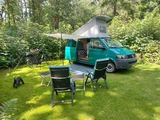 Caravans And Camping VW-Kampeerbus