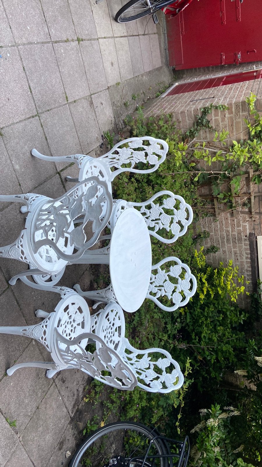 Zes persoons stoel + tafel gietijzeren stoelen wit brocante, Ophalen, Zo goed als nieuw