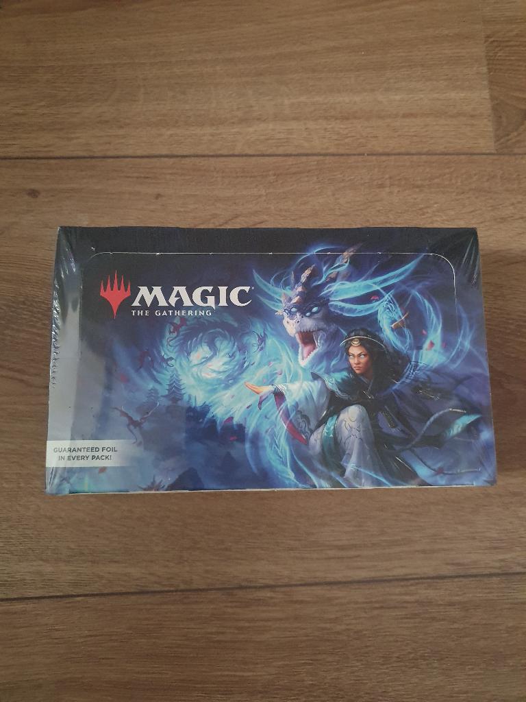 Tarkir Dragonstorm Play boosterbox Magic the Gathering, Hobby en Vrije tijd, Verzamelkaartspellen | Magic the Gathering, Ophalen of Verzenden
