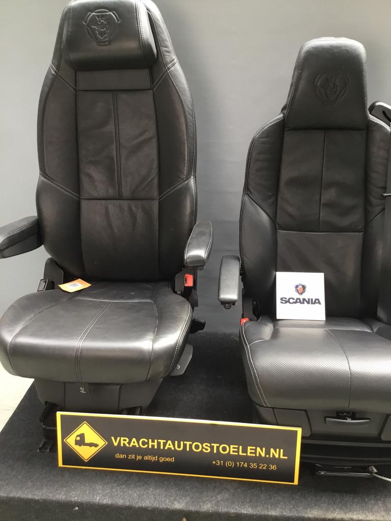 Zeer fraaie set scania stoelen, veel instellingen, leer !, Ophalen of Verzenden, Gereviseerd, Overige automerken