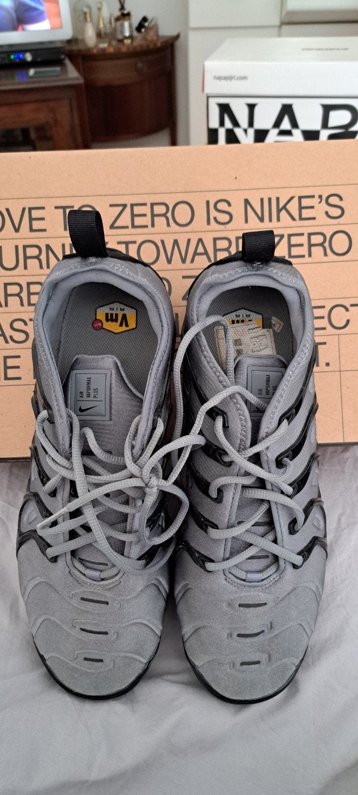 Nike Air Vapormax Plus - Grijs/Zwart - Maat 46, Overige kleuren, Nike, Ophalen of Verzenden, Sneakers of Gympen