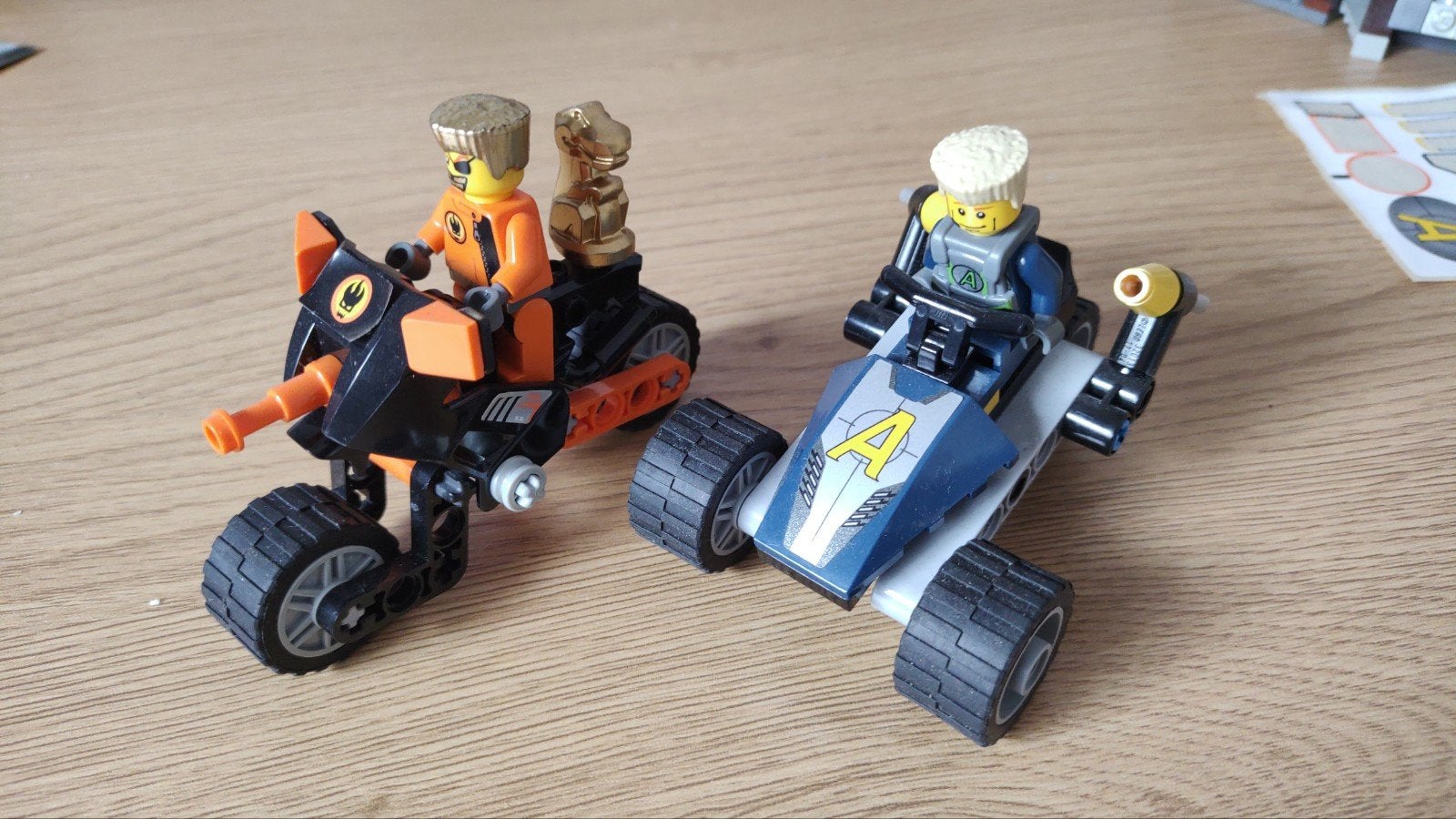 Lego Agents 2.0 8967: Agent's Speedboat vs. Gold Tooth, Compleet, Gebruikt, Overige thema's, Lego