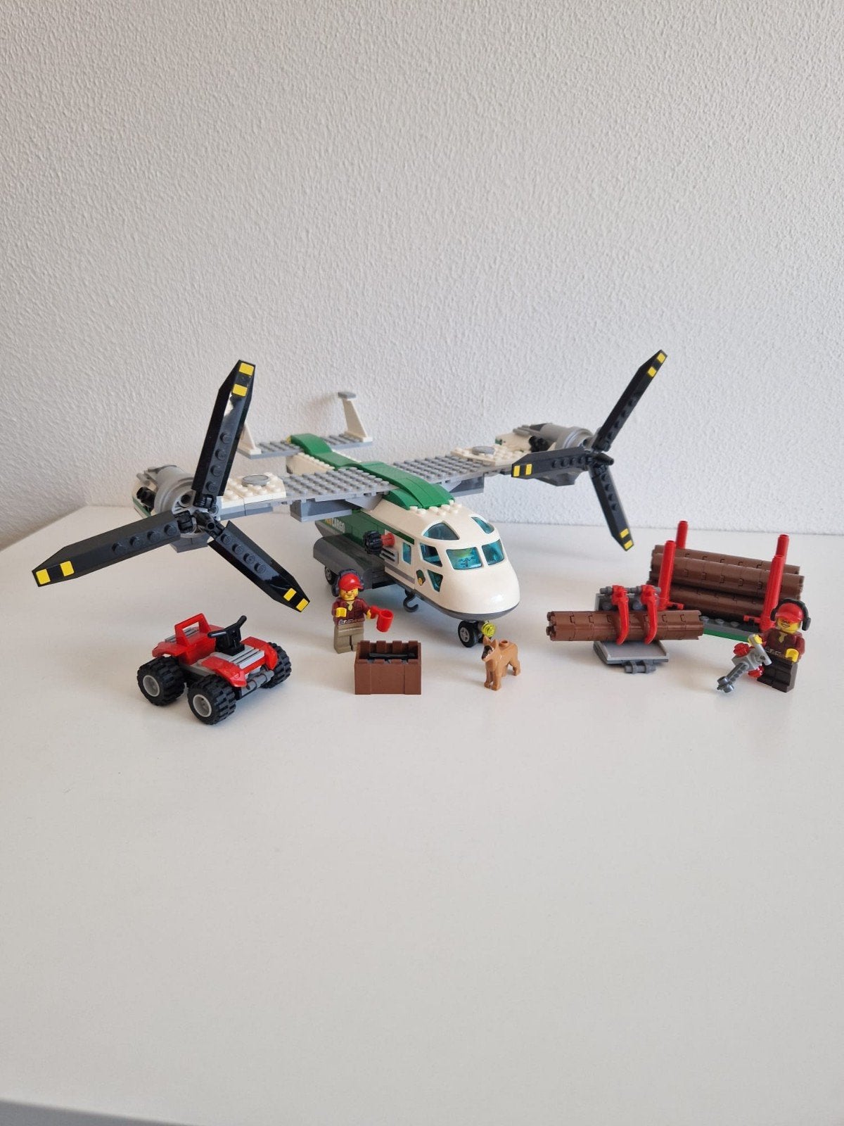 LEGO City 60021 Vrachtvliegtuig Compleet met Instructies, Gebruikt, Overige thema's, Lego, Ophalen of Verzenden