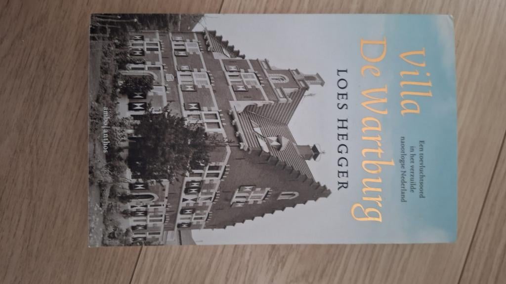 Loes Hegger - Villa De Wartburg, Ophalen of Verzenden, Nederland, Loes Hegger, Zo goed als nieuw