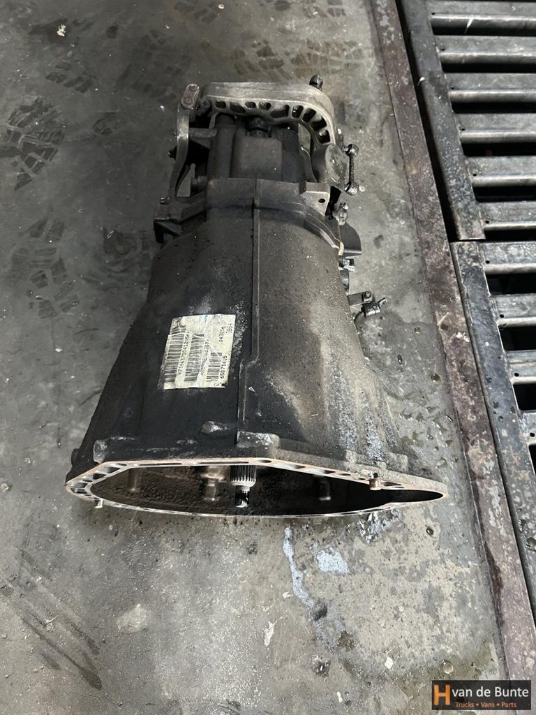 Versnellingsbak Mercedes Vito 639 A6392602300, Gebruikt, -, Ophalen of Verzenden, -