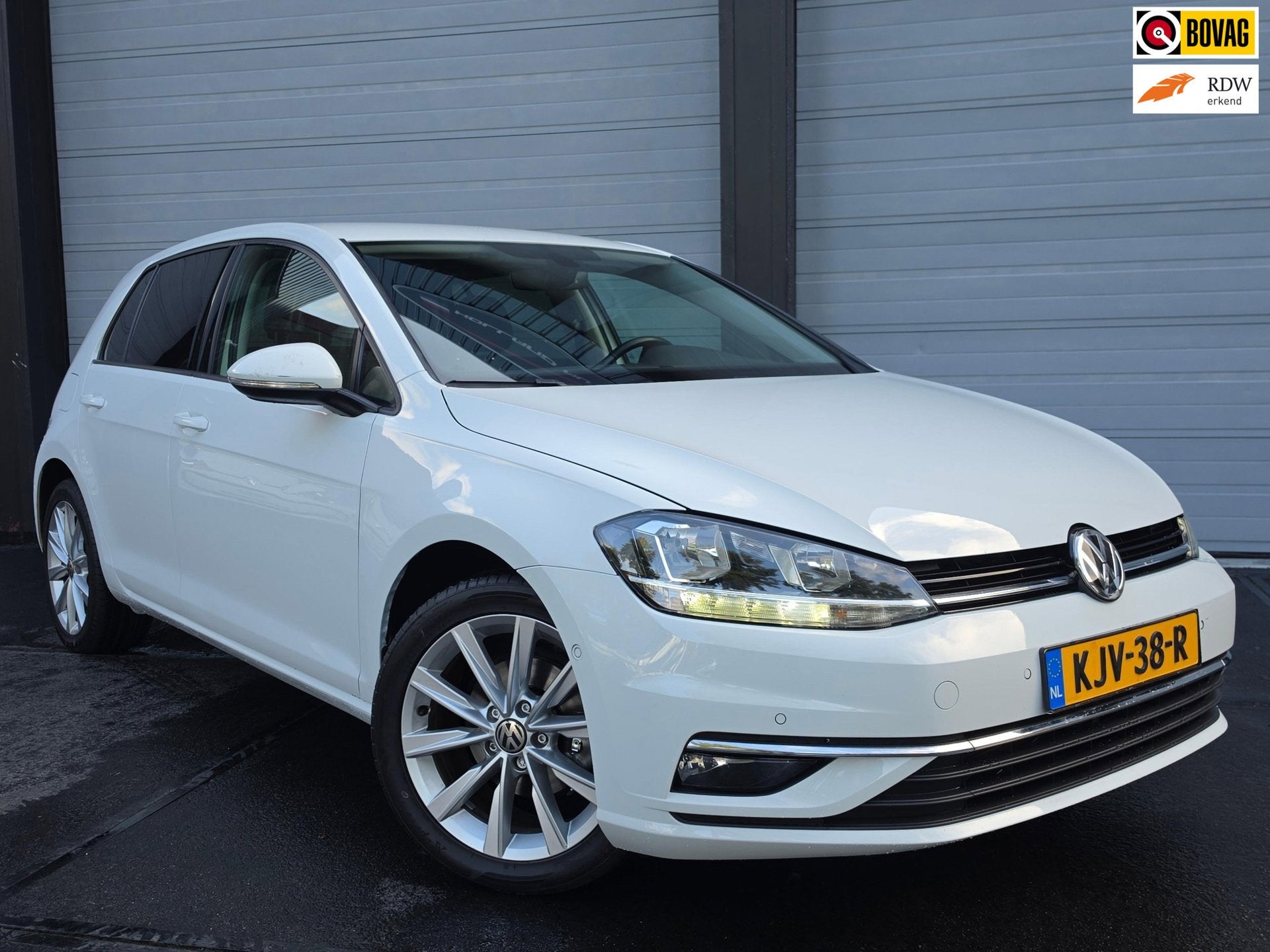 Volkswagen GOLF 1.0 TSI Comfortline, Stof, Gebruikt, 1165 kg, 116 pk