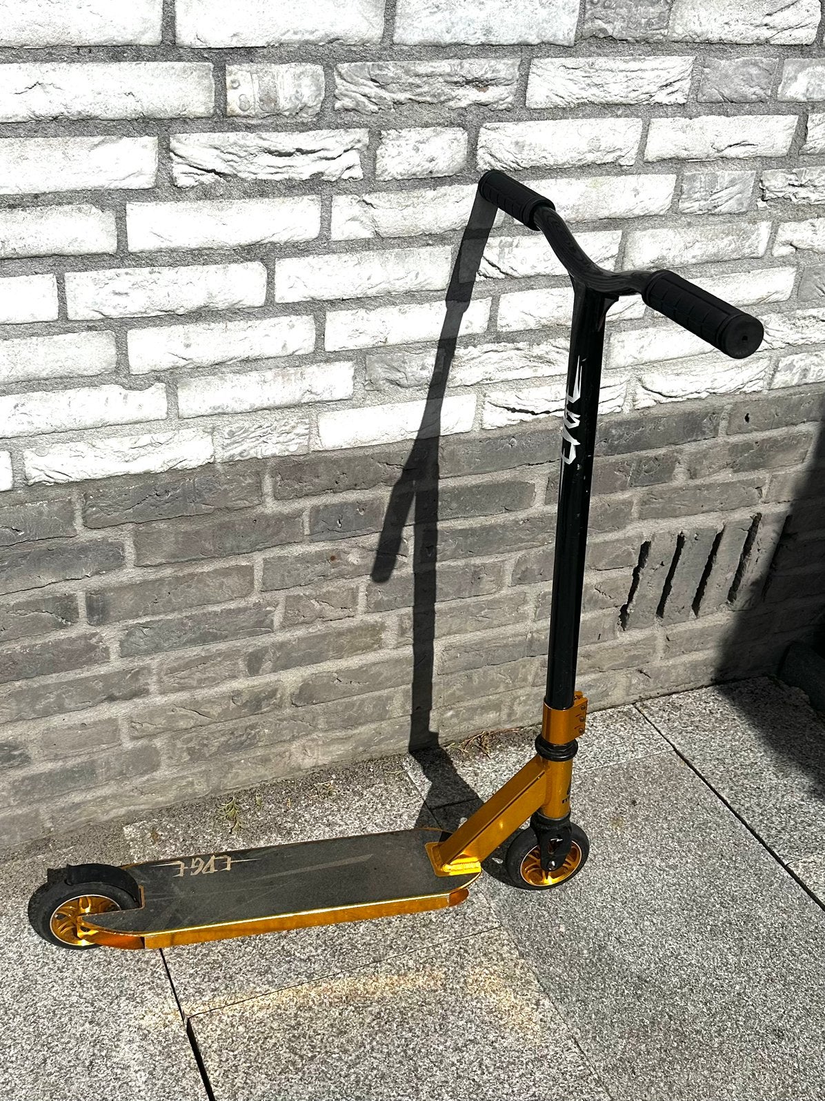 METEOR Stuntstep Edge goud/zwart, Fietsen en Brommers, Steps, Ophalen of Verzenden, Zo goed als nieuw, Gewone step