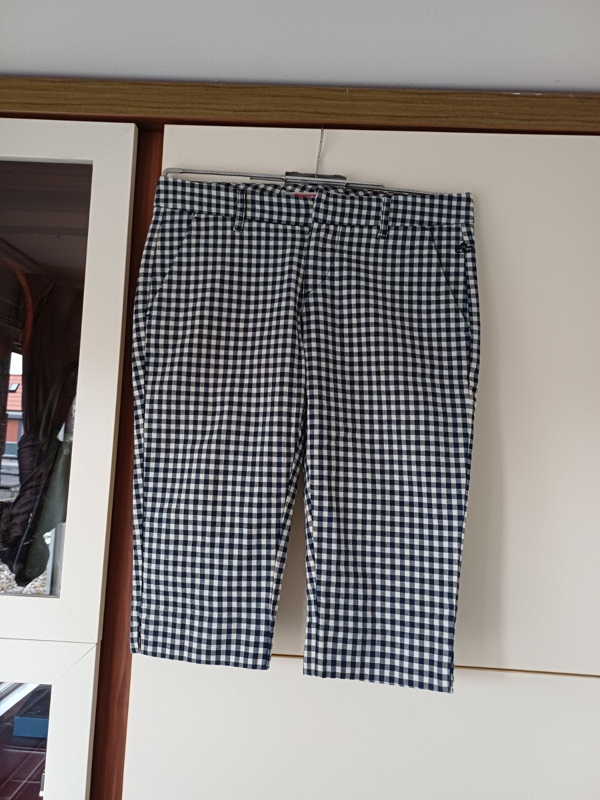 FORNARINA korte broek. Nieuw, Kleding | Dames, Ophalen of Verzenden, Nieuw, Maat 34 (XS) of kleiner, Kort
