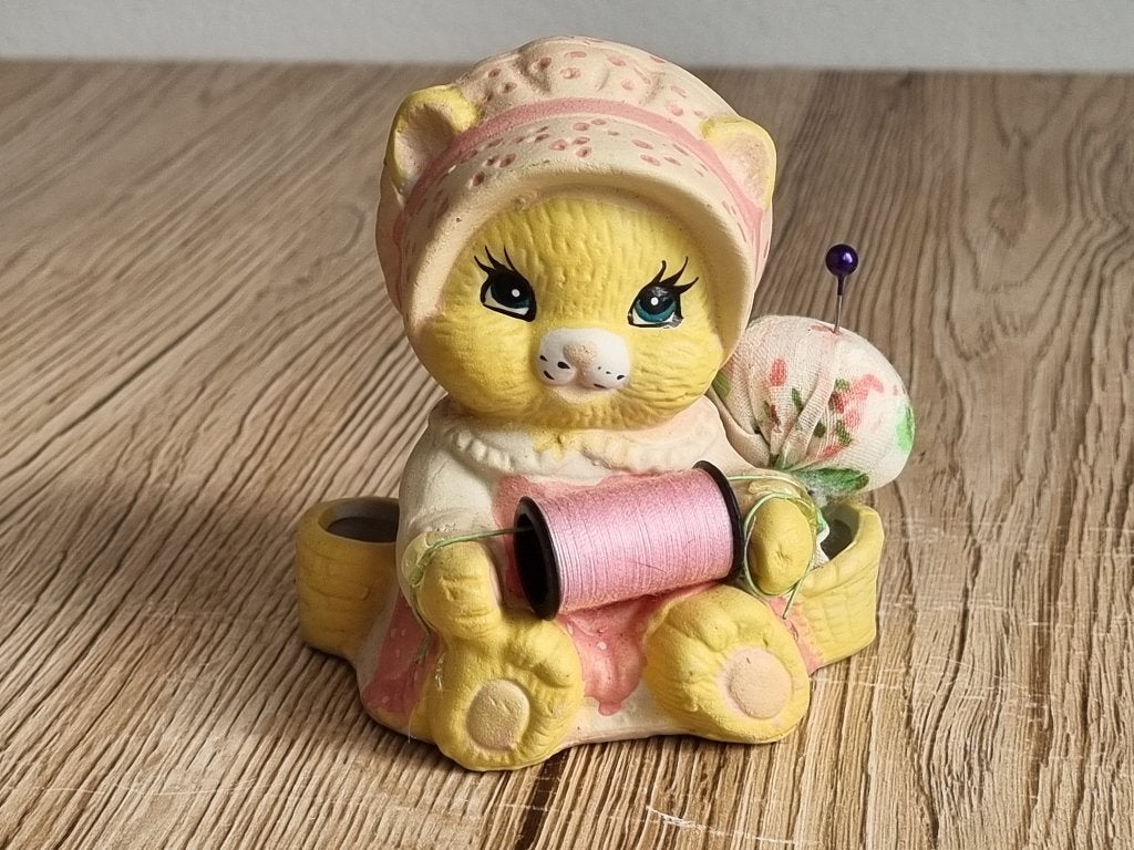 Mooi Zeldzaam Vintage Kat Poes Beeld Naaigarnituur Keramiek, Verzenden, Gebruikt, Dier