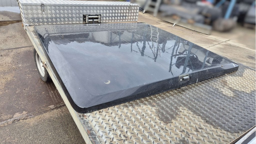 Ford F150 Raider tonneau cover 2004-2008, Ford USA, Rough Country, Ophalen of Verzenden, 2450 Huish Rd. Dyersburg, TN 38024