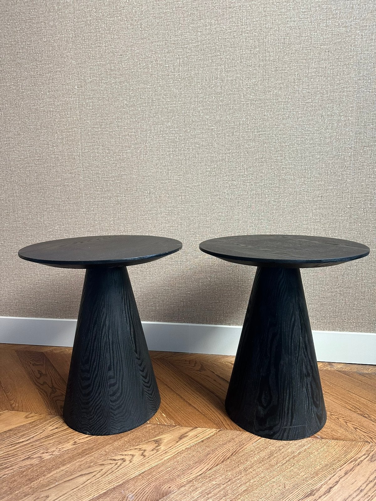 Kwantum bijzettafels Cone hout zwart 50x45x45, Huis en Inrichting, Japandi, Minder dan 55 cm, Gebruikt, Rond