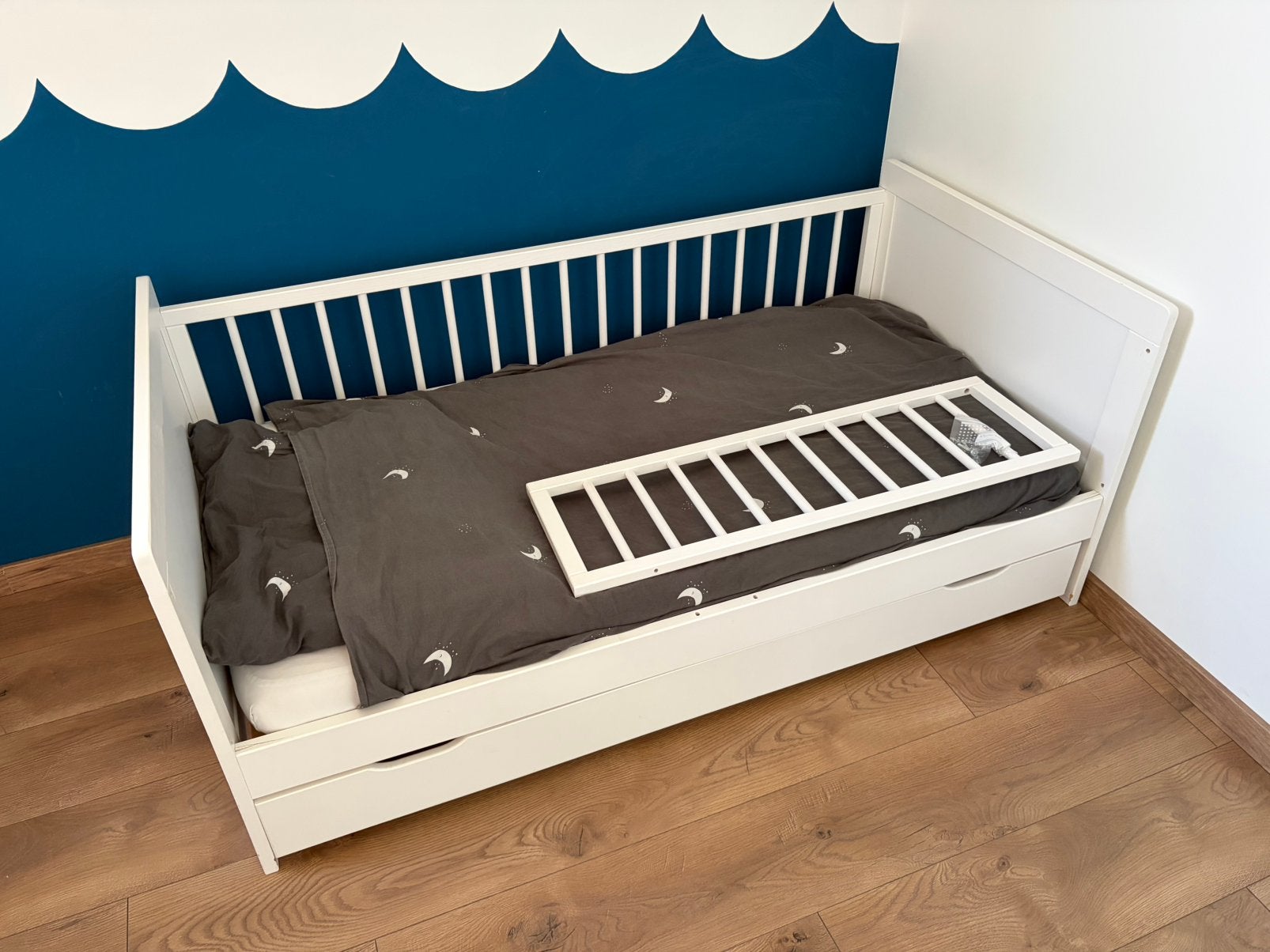Peuterbed met opbergruimte, Ophalen, Gebruikt, 140 tot 160 cm, 70 tot 85 cm