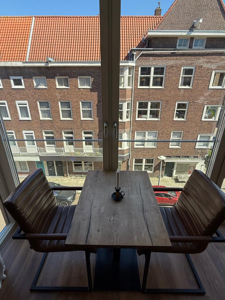 Knusse eetset voor 2 personen: Goossens eettafel + 2 stoelen, Huis en Inrichting, Complete eetkamers, Zo goed als nieuw, Minder dan 4 stoelen