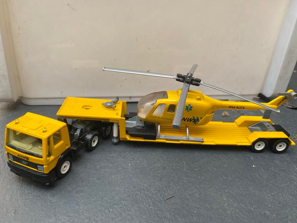 Siku 3719 ADAC truck met helikopter, Ophalen of Verzenden, Gebruikt