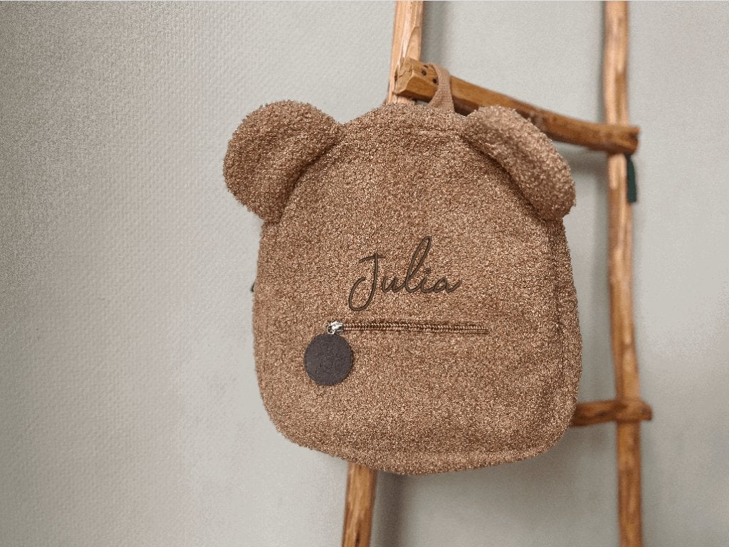 Teddy rugzak met naam en oortjes - Beige | Voor kinderen, Overige merken, Info@lovelystitches.nl, Dubelspul 4, Surhuisterveen