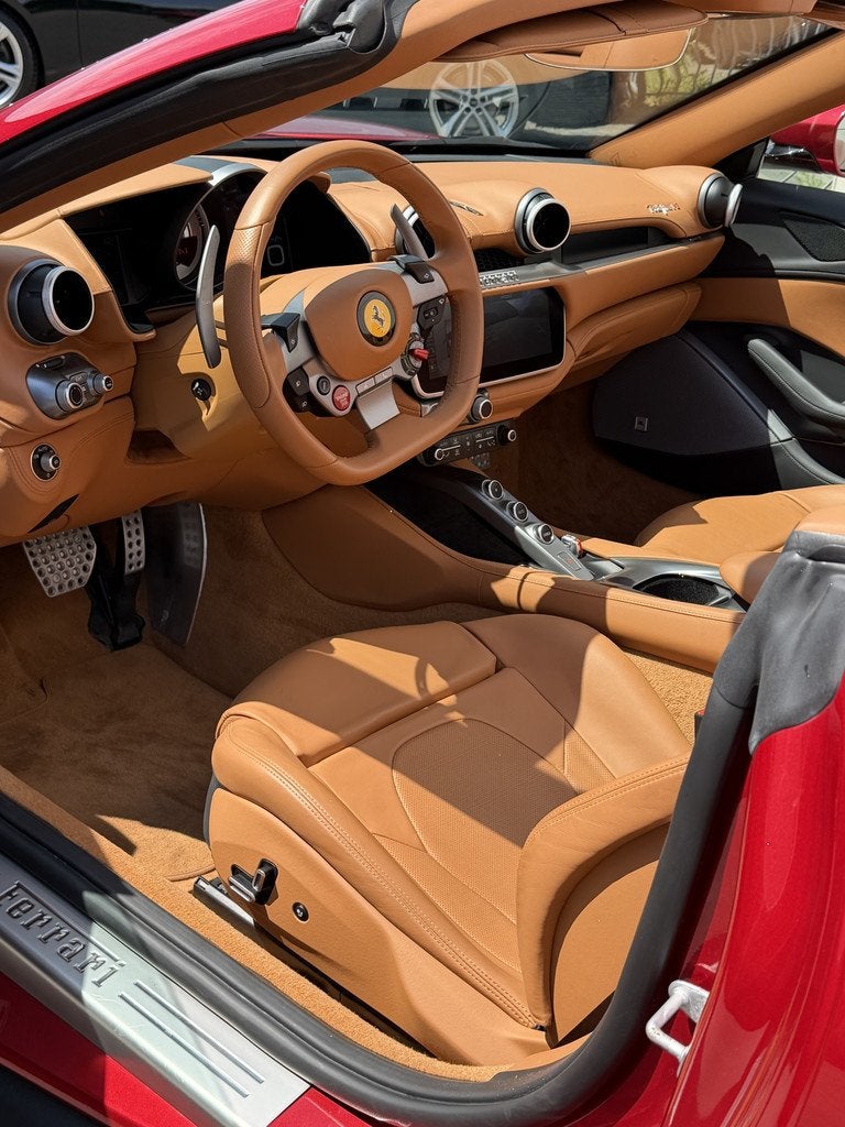 Ferrari Portofino M 3.9 V8 HELE JBL-Pass.display-ACC-360-Sto, Auto's, Ferrari, Automaat, Gebruikt, Leder, Bedrijf