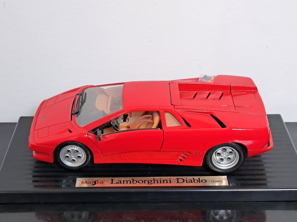 Lamborghini Diablo V12 Rood 1/18 Maisto, Ophalen of Verzenden, Gebruikt, Auto, Maisto