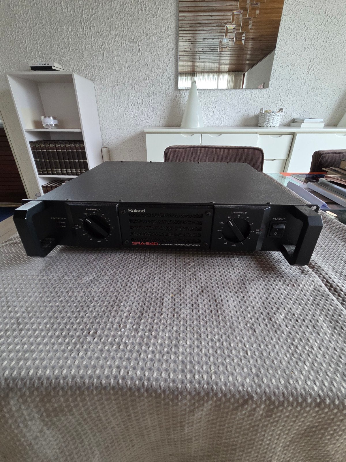 Roland SRA-540 Versterker met General Music Speaker, Gebruikt, 120 watt of meer, Stereo, Ophalen