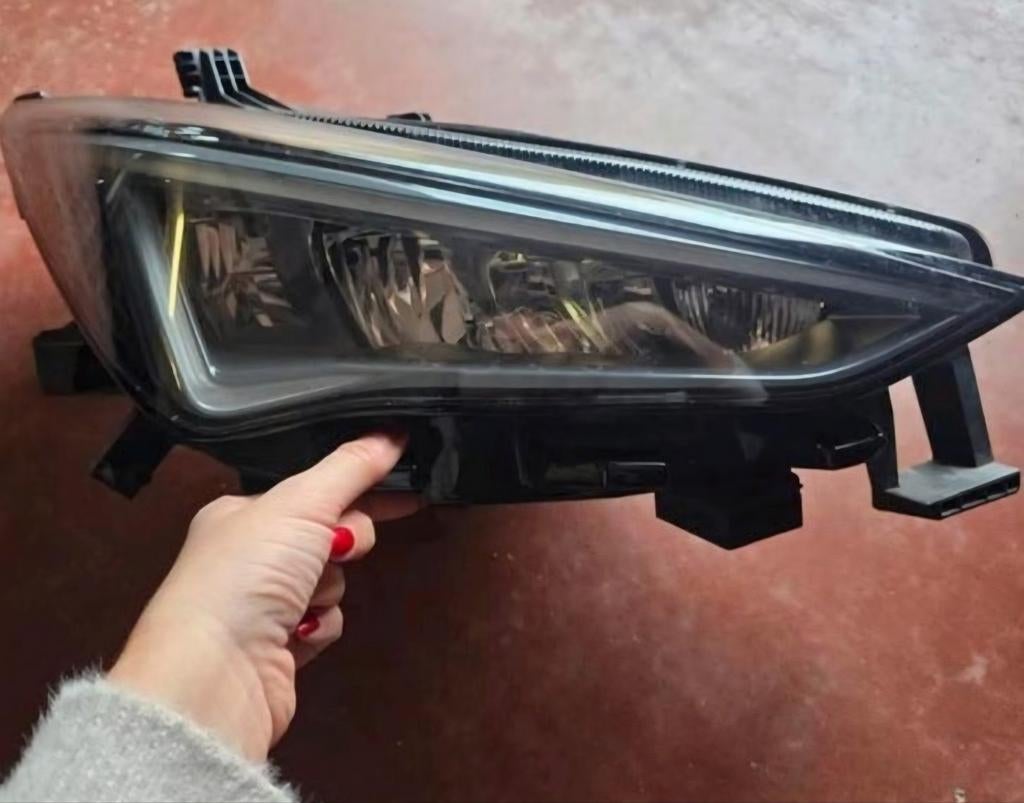 Seat cupra born full led koplamp, Auto-onderdelen, Ophalen of Verzenden, Seat