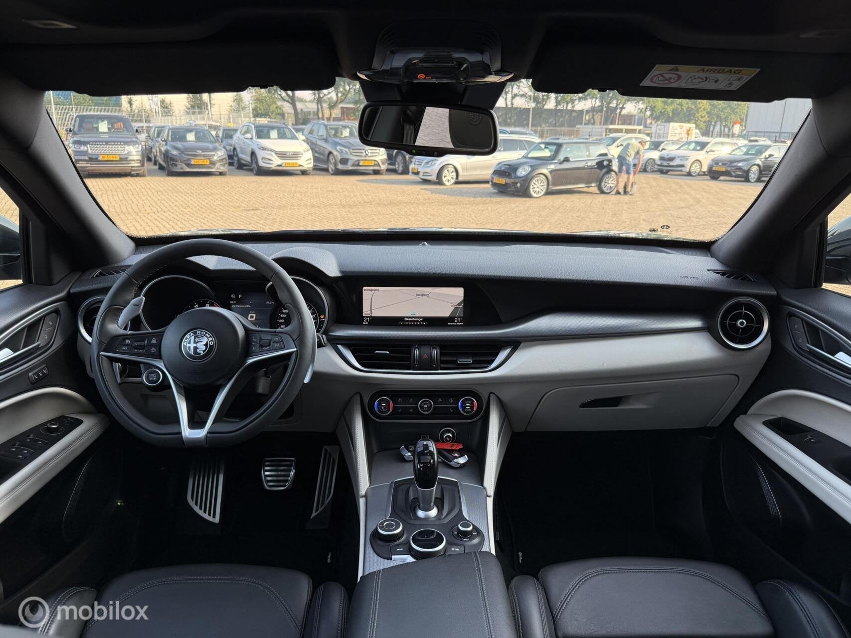 Alfa Romeo Stelvio 2.0 T AWD Sprint PERFORMANCE, Auto's, Euro 6, Leder, Bedrijf, Vierwielaandrijving