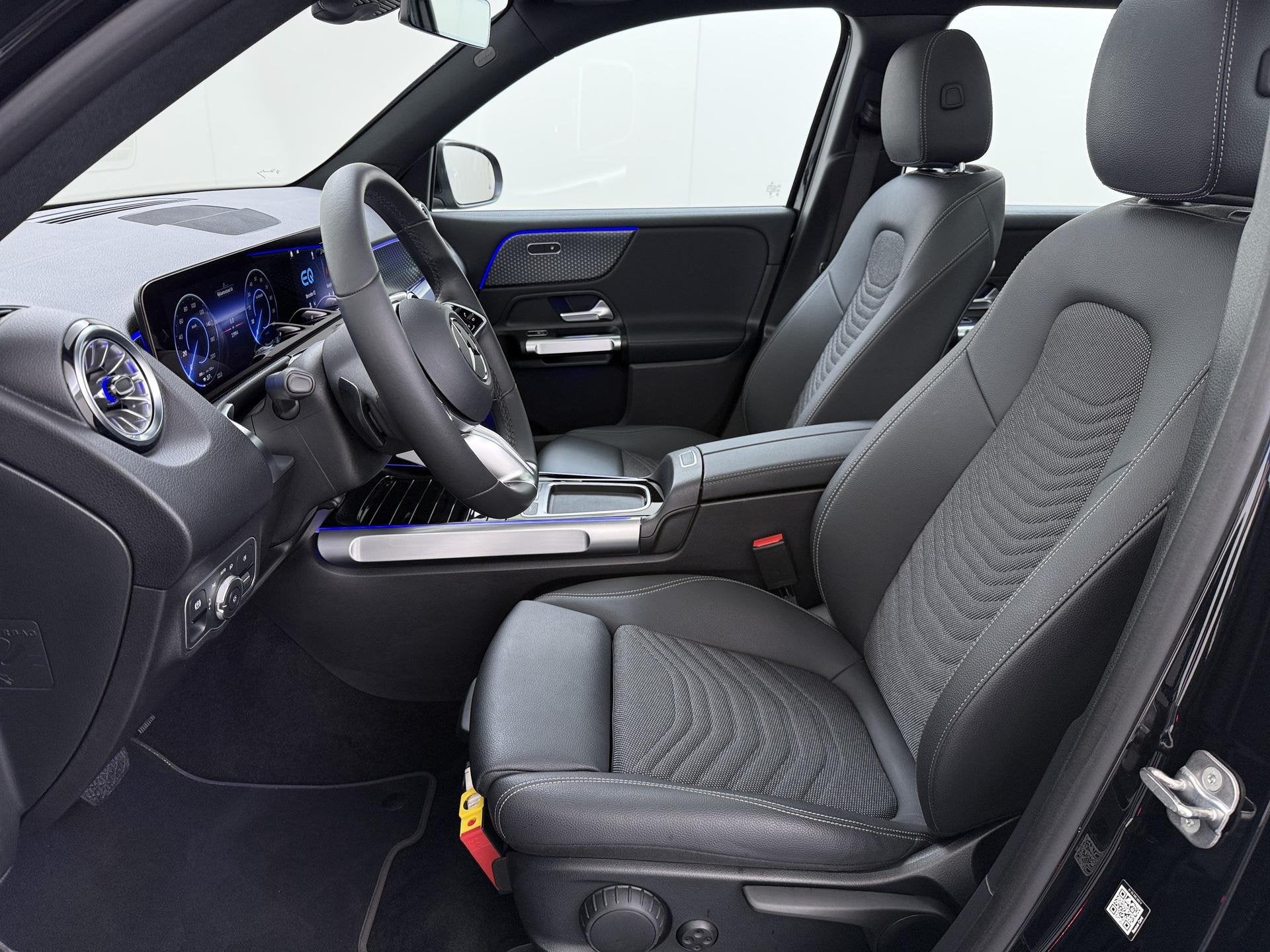 Mercedes-Benz EQB 250+ Business Star Edition | 7 Persoons |, 2005 kg, Gebruikt, Zwart, Automatische klimaatregeling