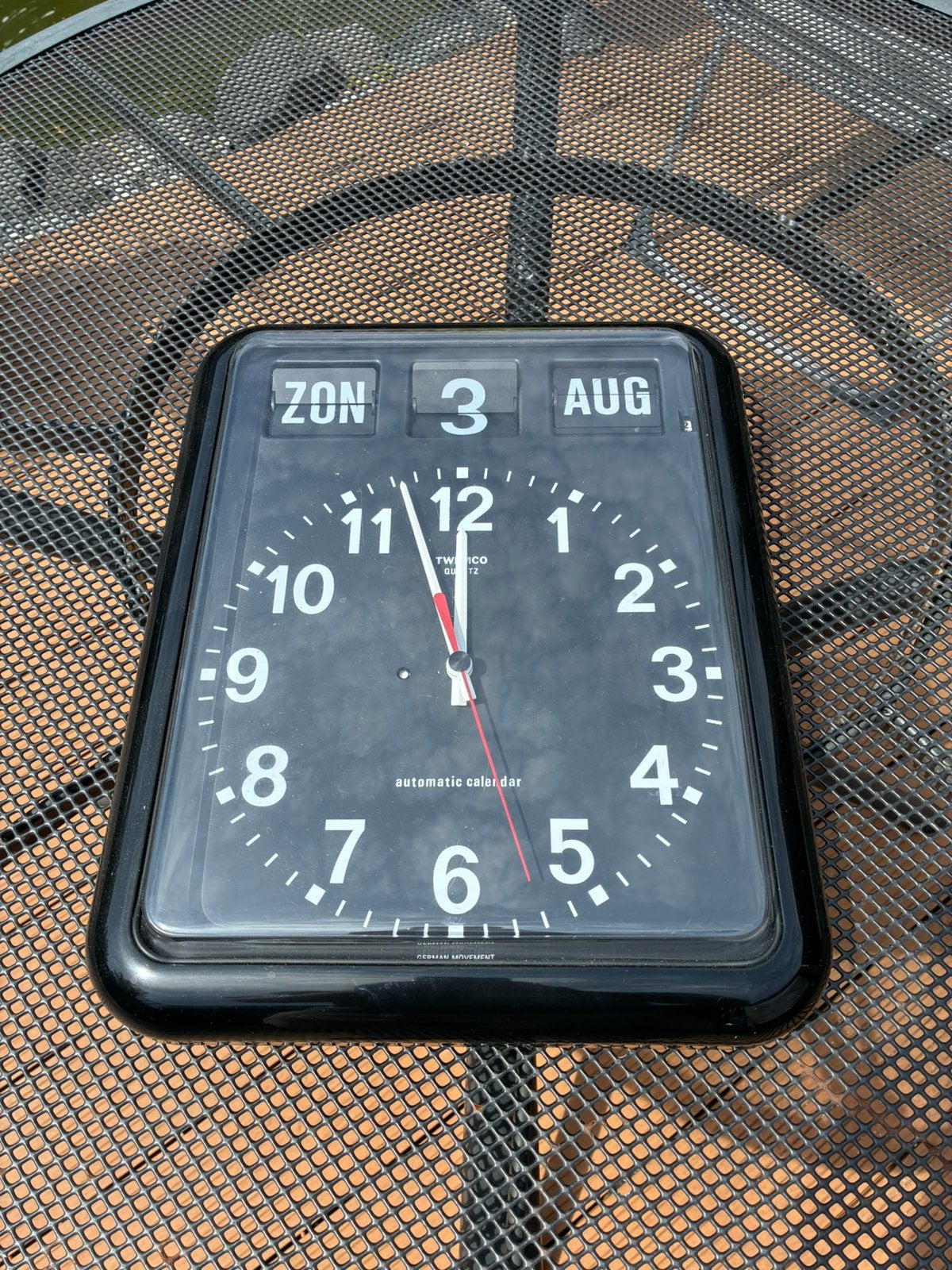 Twemco BQ-38 vintage Flip Klok met Kalenderfunctie, Huis en Inrichting, Woonaccessoires | Klokken, Ophalen, Wandklok, Analoog